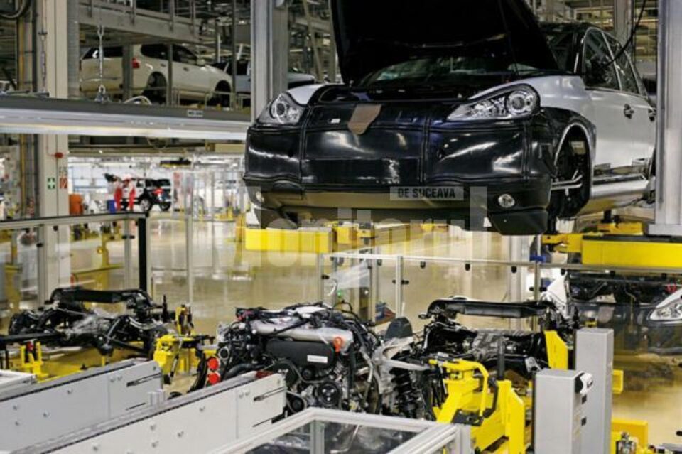 Porsche Cayenne Diesel pe linia de montaj