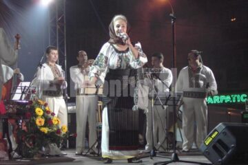 Revelion în centrul Sucevei, cu HI-Q, Celia și Desperado