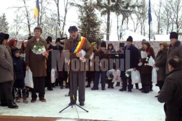 17 cupluri din Fantanele au sarbatorit Nunta de aur