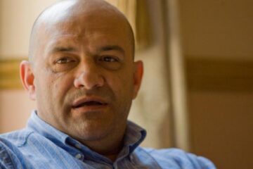 Balint vrea să lucreze la apărare