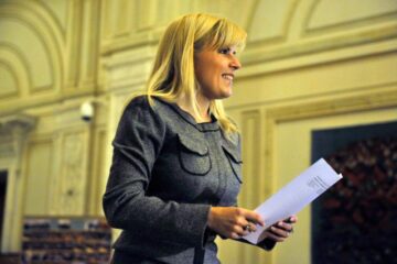 Elena Udrea va veni la Gura Humorului, la "Superlativele turismului românesc”. Foto: BOGDAN STAMATIN / Mediafax