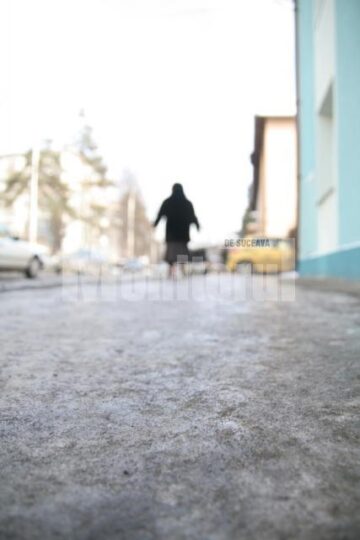 Statistici negre: Trotuarele din Suceava, locuri de rupt picioarele și mâinile