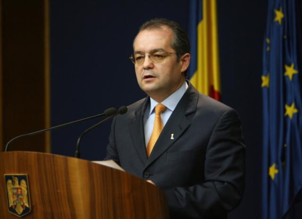 Premierul Emil Boc: "Trebuie să se înțeleagă că acest buget nu este un sac fără fund”. Foto: CAPP Premierul Emil Boc: "Trebuie să se înțeleagă că acest buget nu este un sac fără fund”. Foto: CAPP