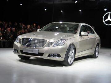 Mercedes E-Klasse Sedan 2010