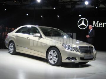 Mercedes E-Klasse Sedan 2010
