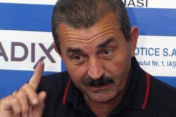 Popa îi avertizează pe ieșeni că nu acceptă să antreneze jucători neplătiți
