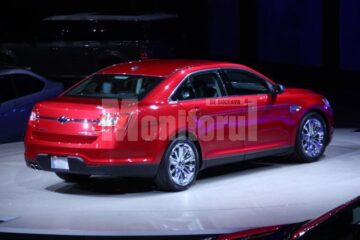 Ford Taurus 2010