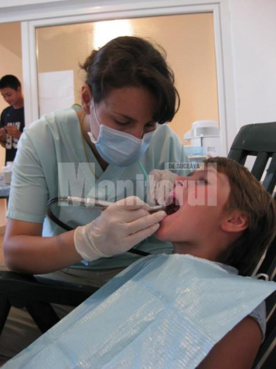 În județul Suceava nu există nici măcar un singur cabinet stomatologic destinat în exclusivitate copiilor În județul Suceava nu există nici măcar un singur cabinet stomatologic destinat în exclusivitate copiilor