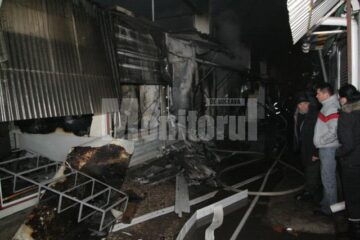 Dezastru: Ultimul tronson modernizat al Bazarului, distrus de un incendiu devastator