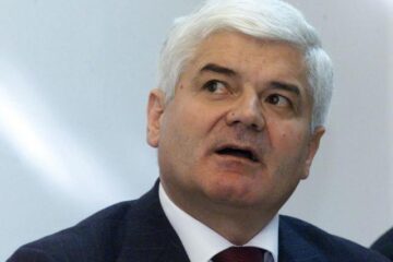 Virgil Ardelean susține că România de astăzi este formată din "numeroase câmpuri difuze de influență". Foto: MEDIAFAX