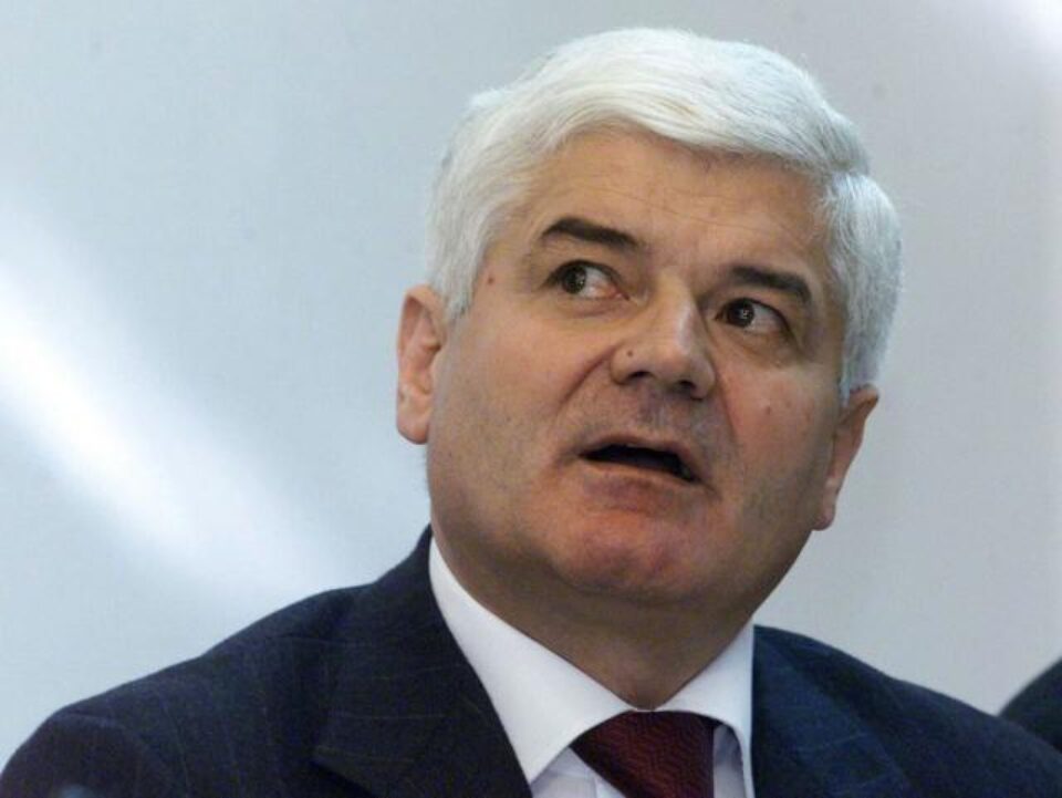 Virgil Ardelean susține că România de astăzi este formată din "numeroase câmpuri difuze de influență". Foto: MEDIAFAX