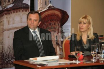 Președintele Consiliului Județean Suceava, Gheorghe Flutur și ministrul Turismului, Elena Udrea