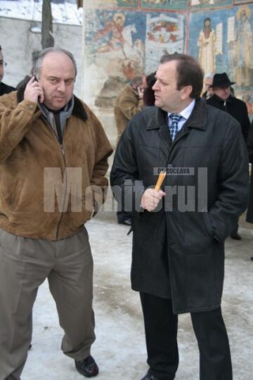 Ospitalitate: Udrea, plimbată cu sania trasă de cai la Voroneț