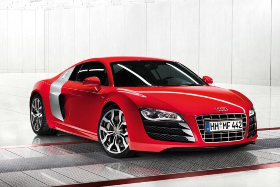 Audi R8 V10, stapânul cailor putere la Detroit