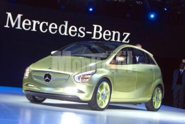 Mercedes BlueZero Concept 2009