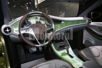 Mercedes BlueZero Concept 2009