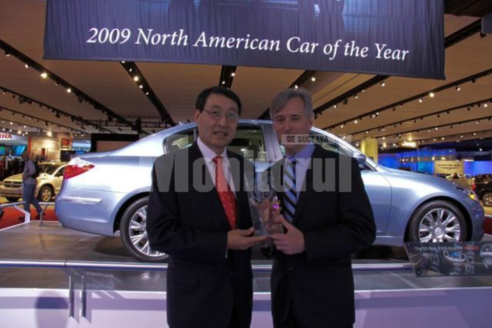 Hyundai Genesis Sedan