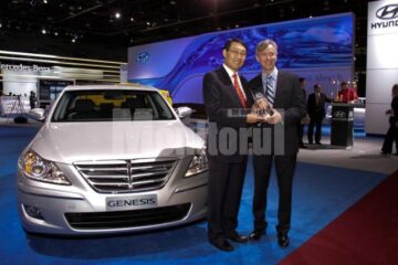 Hyundai Genesis Sedan