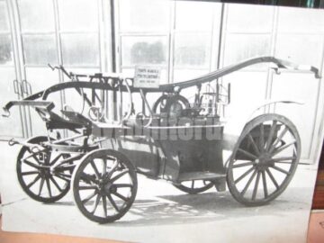 Pompa manuala adusa in Bosanci de la Viena si care acum se afla in Muzeul Natinal Bucuresti