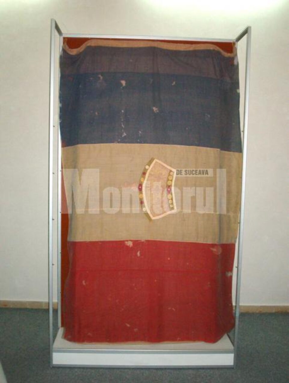 Steagul tricolor de la Castelul Ruginoasa