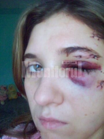 Tânăra a fost înjunghiată de opt ori