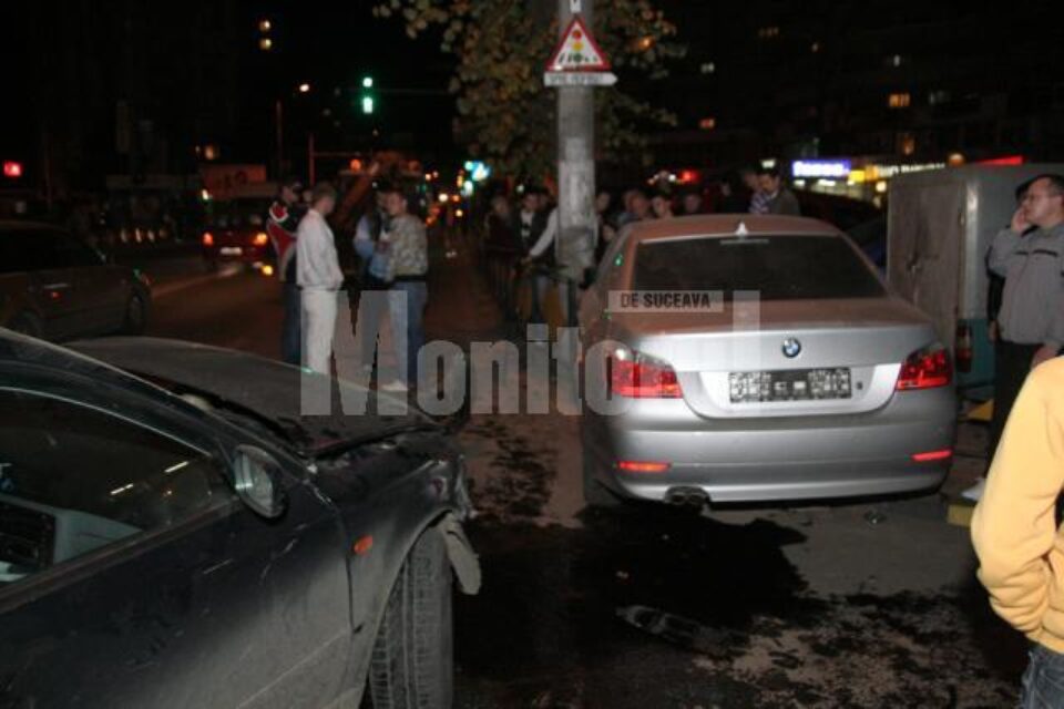 Cele mai multe evenimente rutiere au drept cauză neasigurarea șoferilor la schimbarea direcției de mers