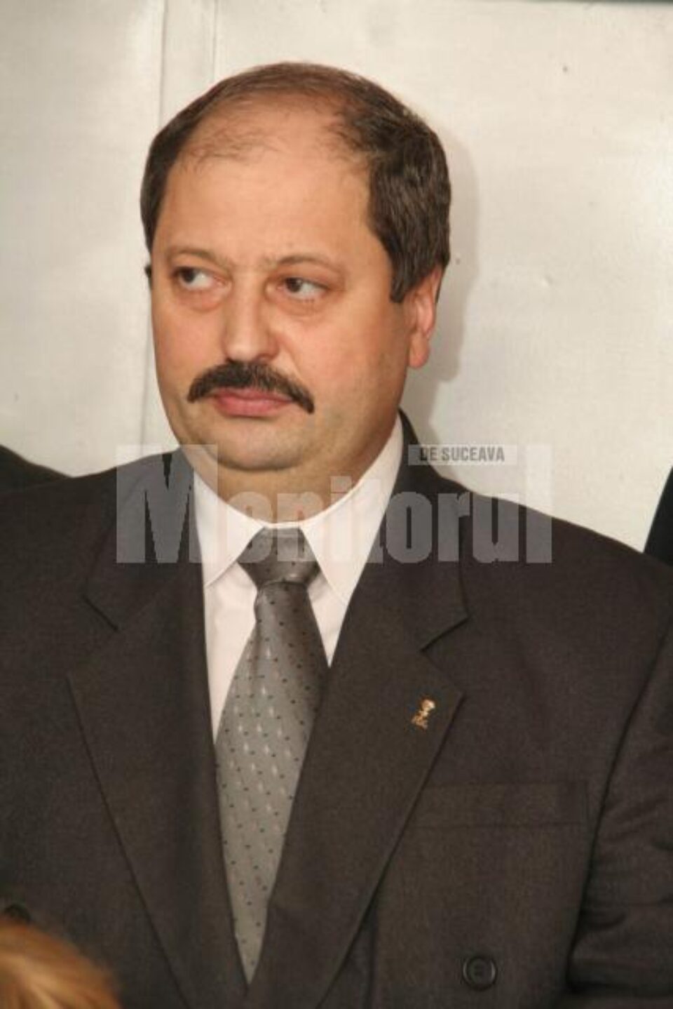 Noutate: Inspectorii școlari au obligația să-și facă publică averea
