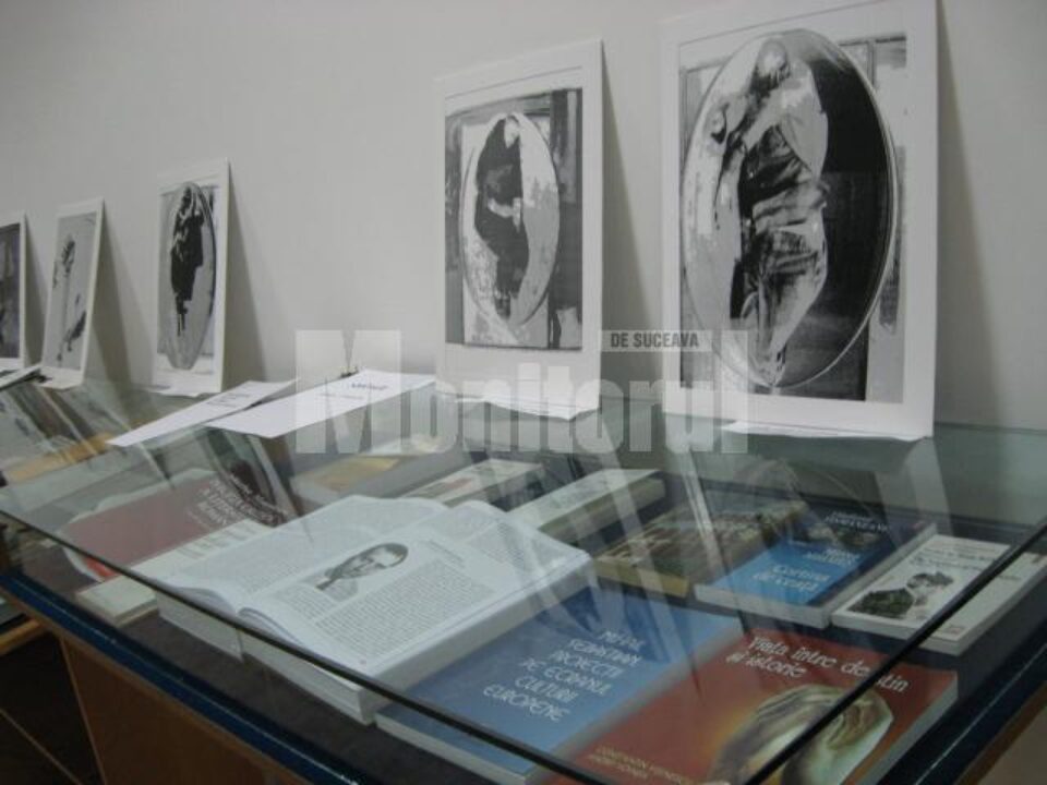 Expoziție de carte și artă digitală