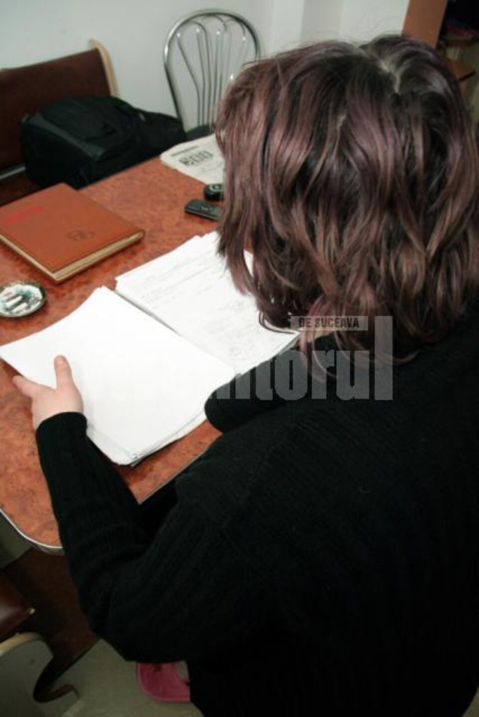 Suceveanca, în fața zecilor de mandate poștale pe care le-a trimis către buzoiancă