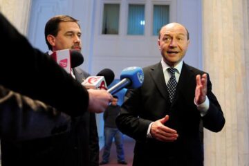 Președintele Traian Băsescu, alături de ministrul Finanțelor, Gheorghe Pogea. Foto: MEDIAFAX