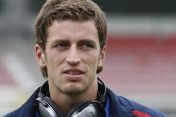 Steaua: Lovin, dorit în Italia