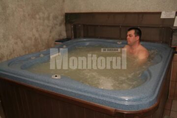 Jacuzzi