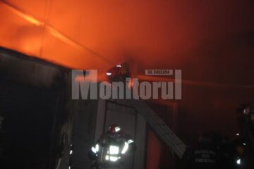 Incendiul din hala modernizată a Bazarului, izbucnit marți, 13 ianuarie, în jurul orei 22.00