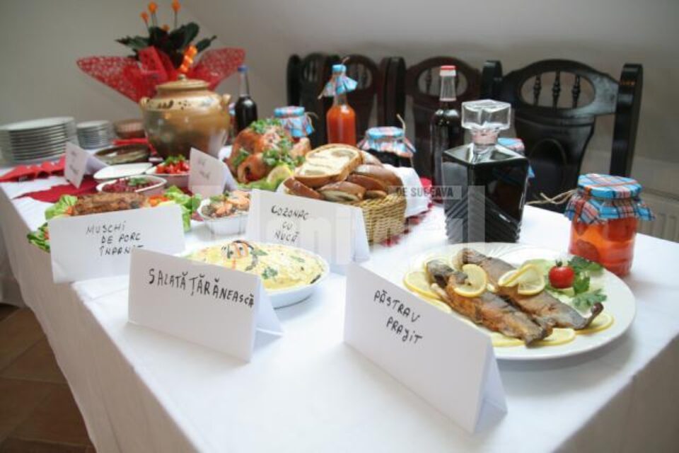 Formare profesională: Șomeri suceveni, instruiți să devină bucătari pe piața UE