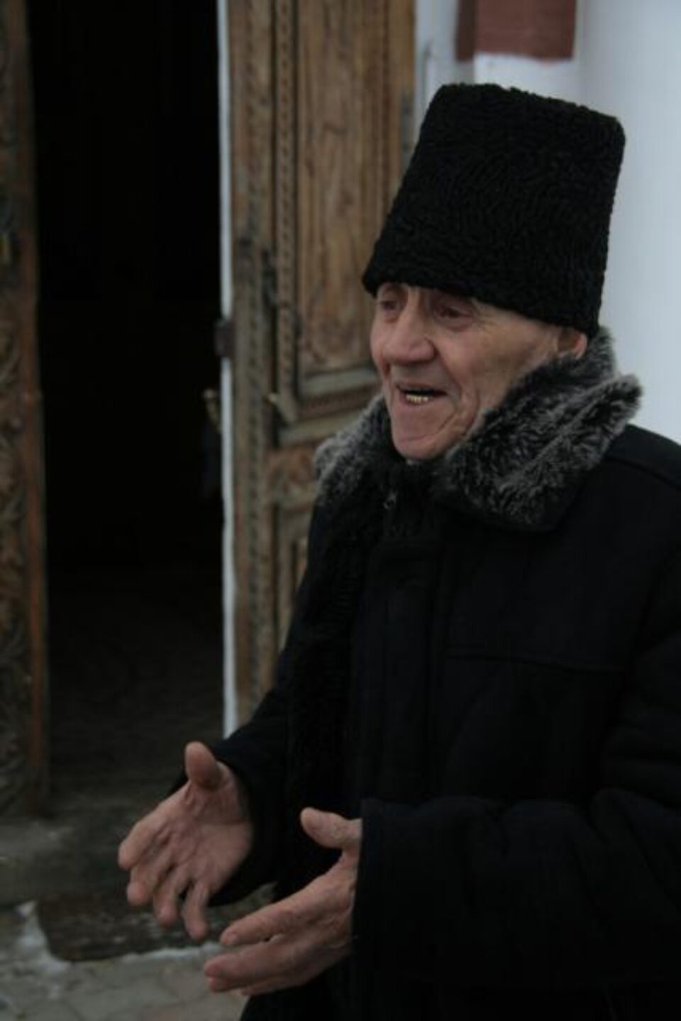 Să ne arătăm tăcuți în fața celorlalți. Foto: Marius ȘUIU