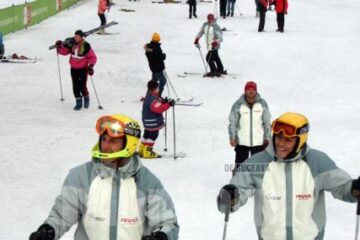 Școala de schi de la Vatra Dornei, pe pârtie din 2004