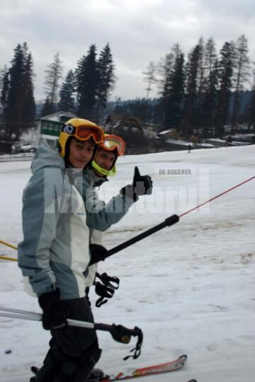 Monitorii de schi nu se pot plange de lipsa de clienti