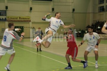 Handbal: Universitatea a început returul cu o victorie în fața dinamoviștilor