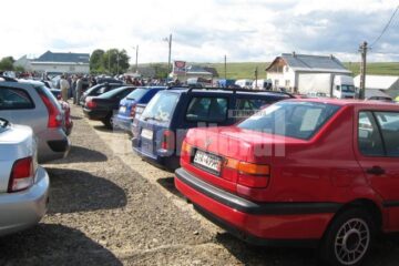 Înmatriculările de mașini second hand au trecut, de la o creștere de aproape șase ori în decembrie 2008, la o scădere puternică