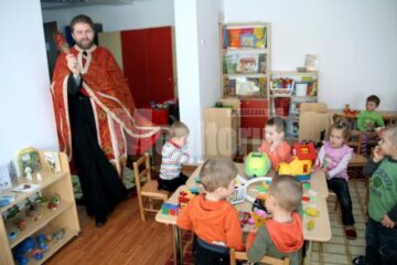 Învățământ: Grădinița din cartierul Obcini, inaugurată oficial