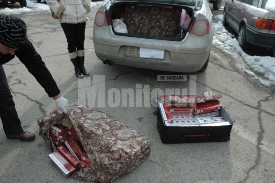 Țigările de contrabanda, depistate în mașina femeii din Constanța