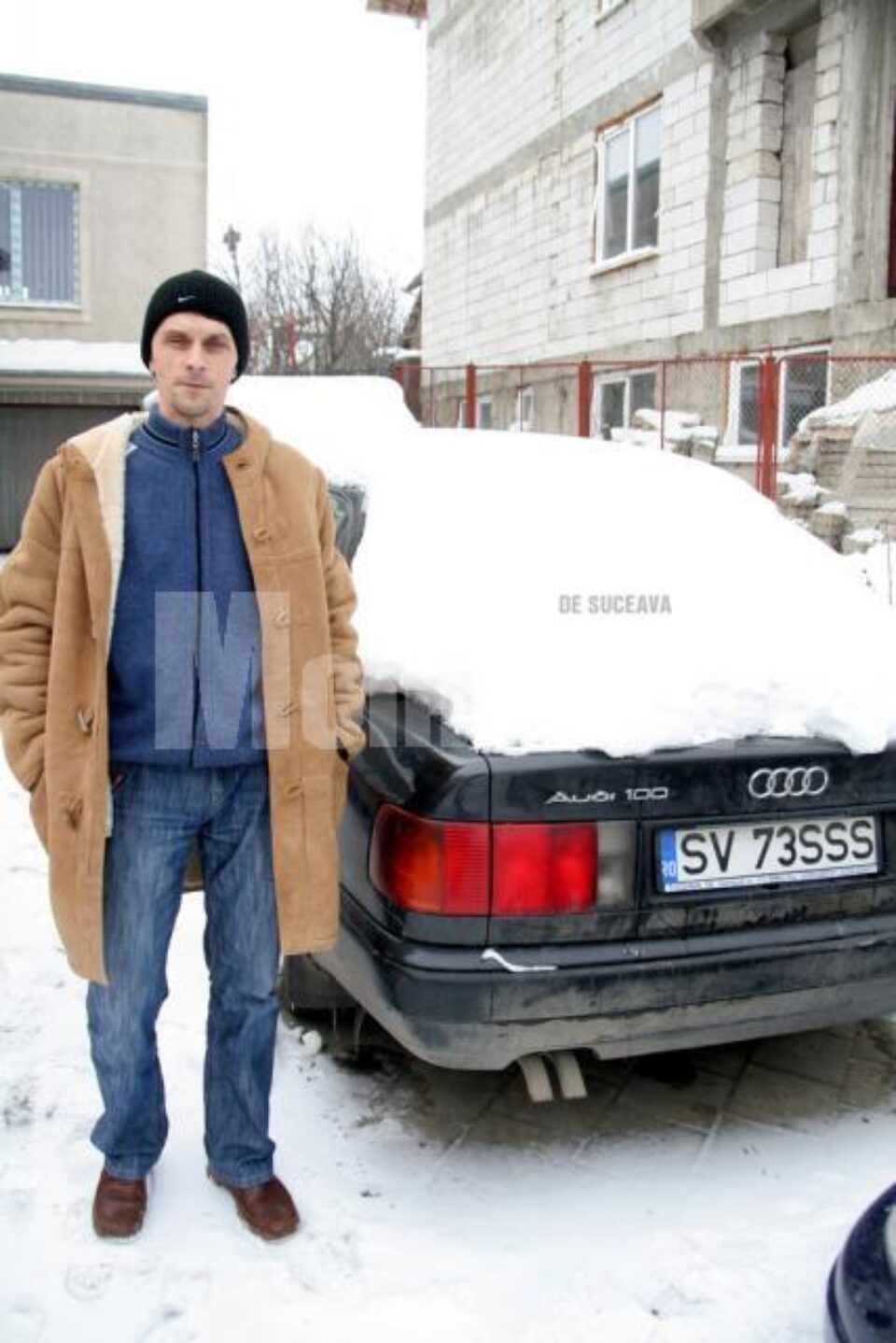 Ovidiu Istrătoaie nu își poate folosi mașina, pentru că reprezentanții Carpatica Asigurări nu au decontat cheltuielile de reparații Ovidiu Istrătoaie nu își poate folosi mașina, pentru că reprezentanții Carpatica Asigurări nu au decontat cheltuielile de reparații