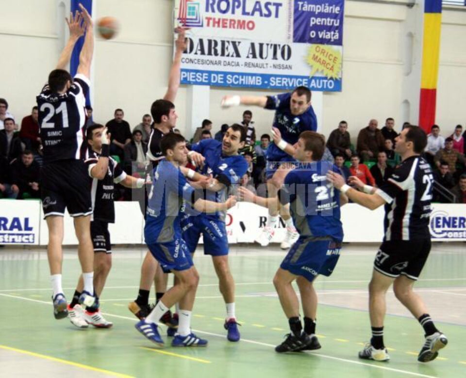 Studenții au fost de neoprit în confruntarea cu Bacăul