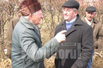 În Burdujeni sat, Ion Lungu s-a întâlnit cu socrul președintelui Basescu