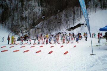 Concursul de biatlon de Cheile Grădiștei le-a adus sportivilor dorneni 24 de medalii