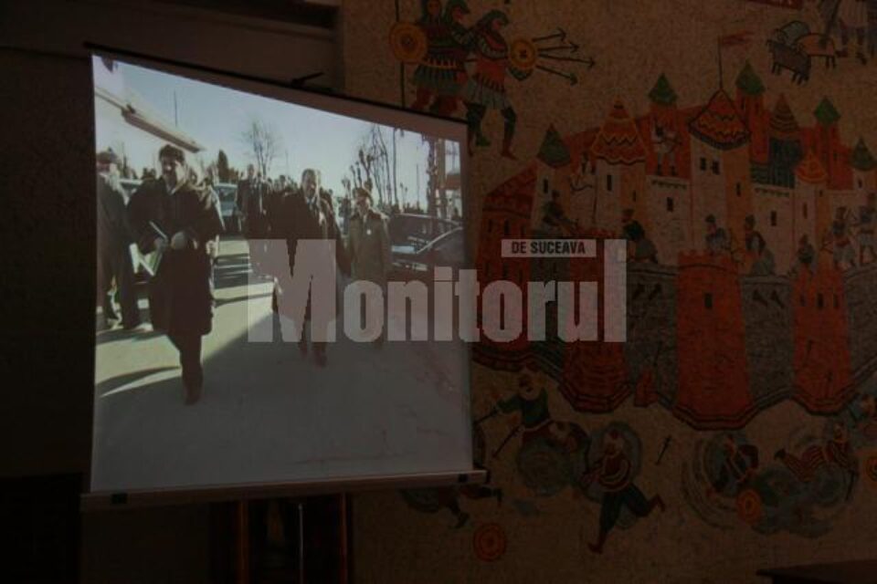 Promovare: Flutur le-a prezentat primarilor proiectul „Paștele în Bucovina”