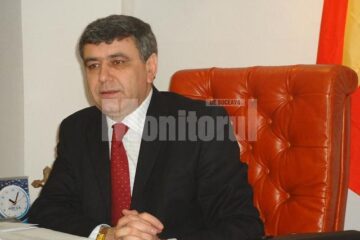 Marian Ionescu îl înlocuiește astfel în funcție pe Neculai Costriș