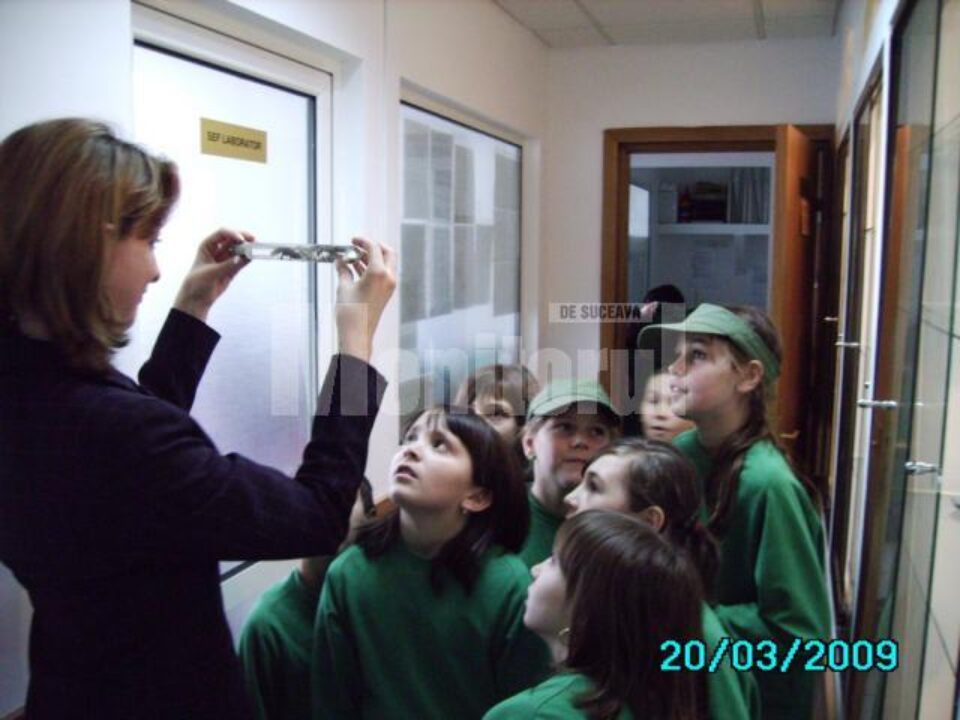 La SGA Suceava: Copii angrenați în spectacole și acțiuni educative, de Ziua mondială a apei