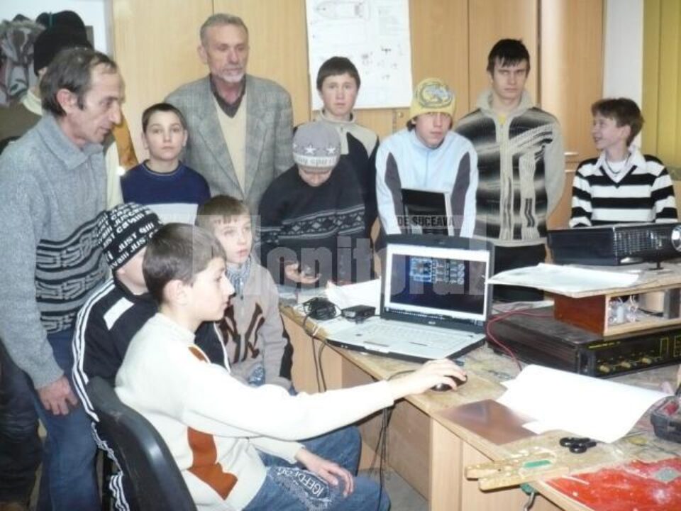 Palatul Copiilor: O alternativă de petrecere a timpului liber și de descoperire a aptitudinilor. Dându-le copiilor ocupație, violența în rândul acestora va scădea