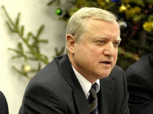 Marian Sârbu: „Nu văr vor ajuta cu nimic ieșirile gratuite în stradă". Foto: MEDIAFAX